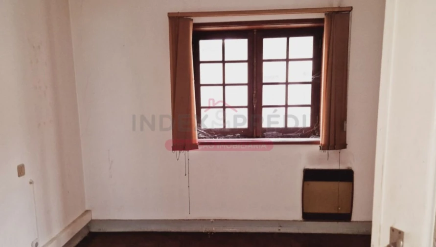 Armazém para Venda em Sangalhos Foto 23