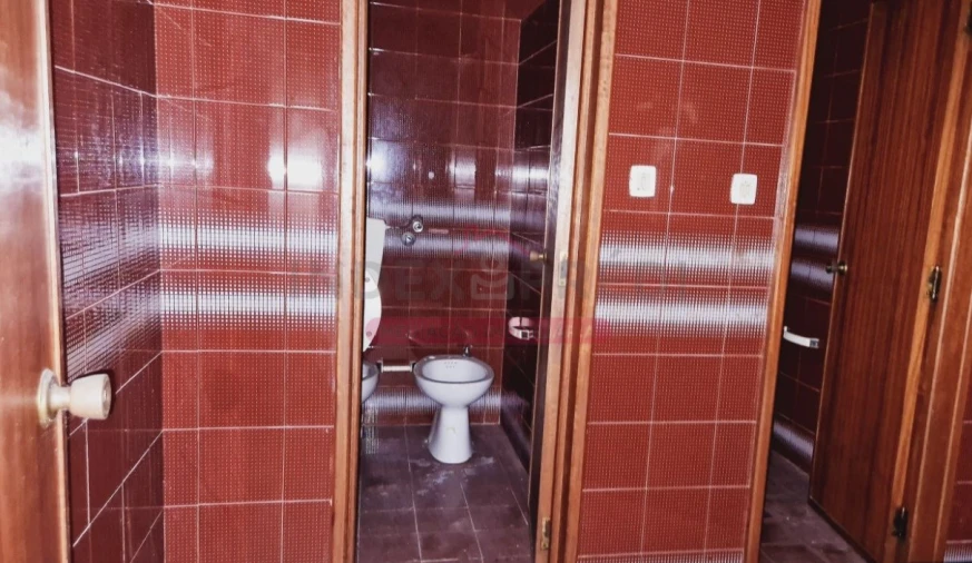 Armazém para Venda em Sangalhos Foto 31