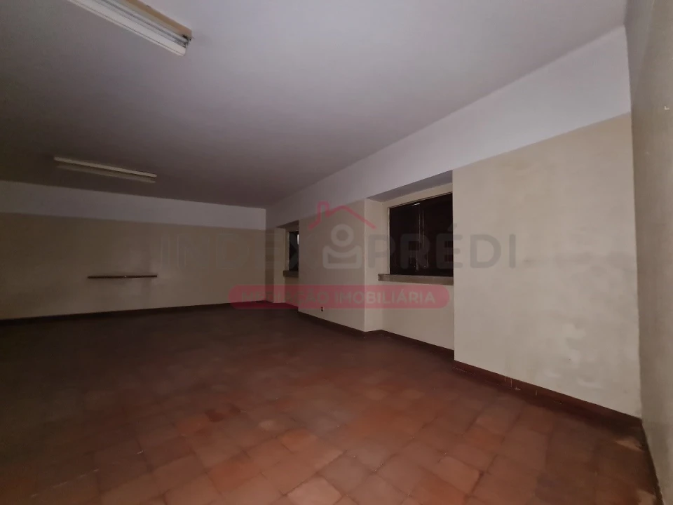 Moradia T10 para Venda em Maiorca Foto 20