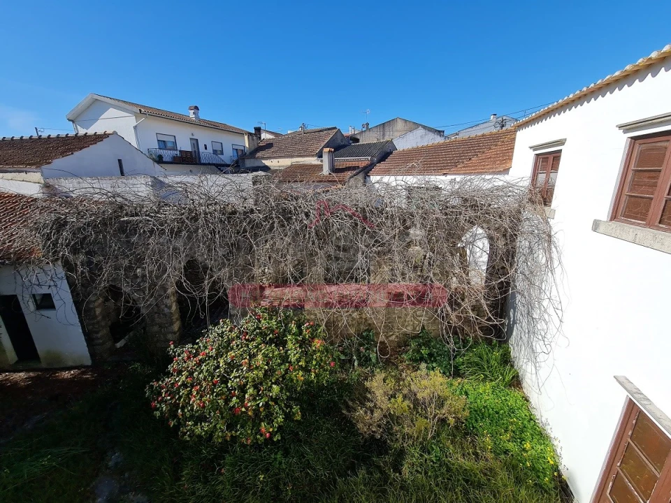 Moradia T10 para Venda em Maiorca Foto 18