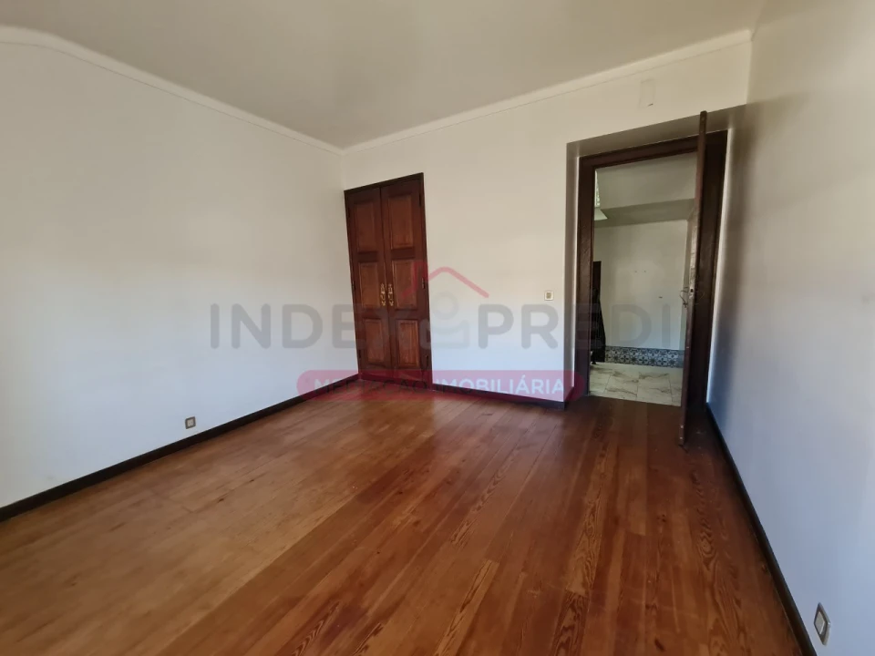 Moradia T10 para Venda em Maiorca Foto 63