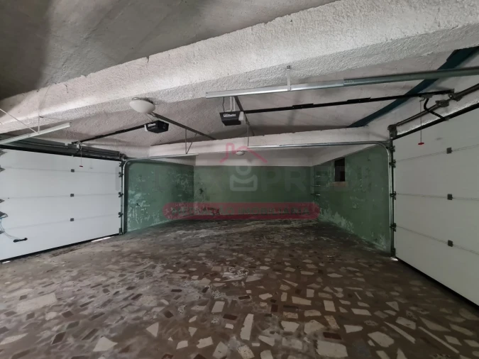 Moradia T10 para Venda em Maiorca Foto 53