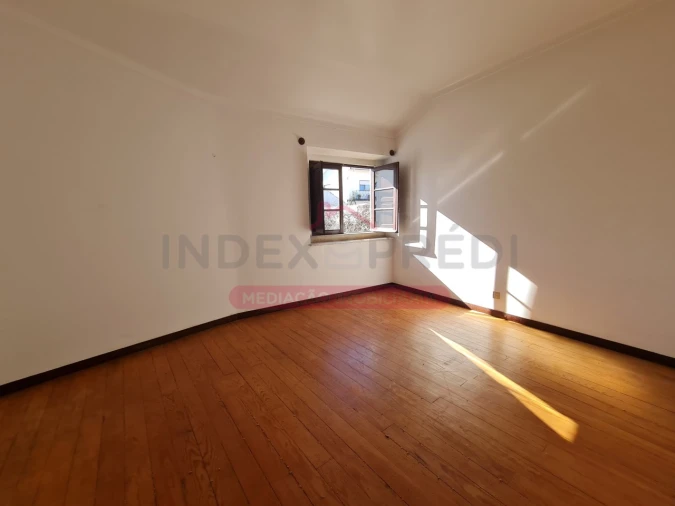 Moradia T10 para Venda em Maiorca Foto 61