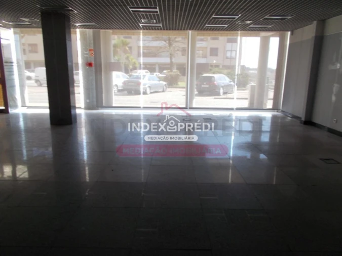 Loja para Venda em Cortegaça Foto 3