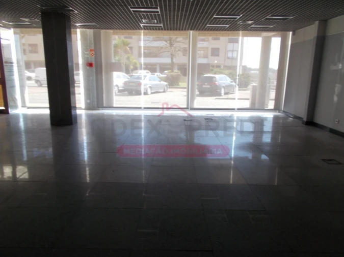 Loja para Venda em Cortegaça Foto 8