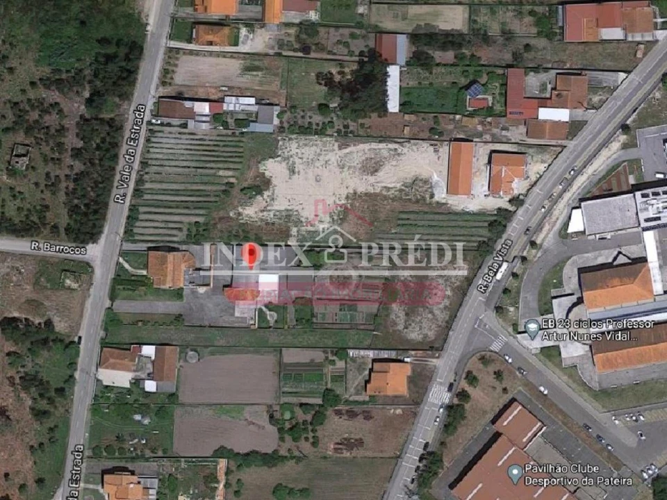 Armazém para Venda em Fermentelos Foto 1
