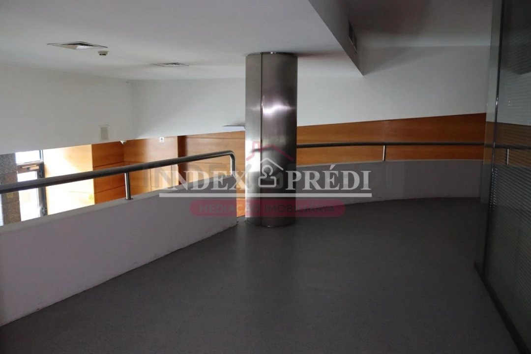 Loja para Venda em Águeda e Borralha Foto 8