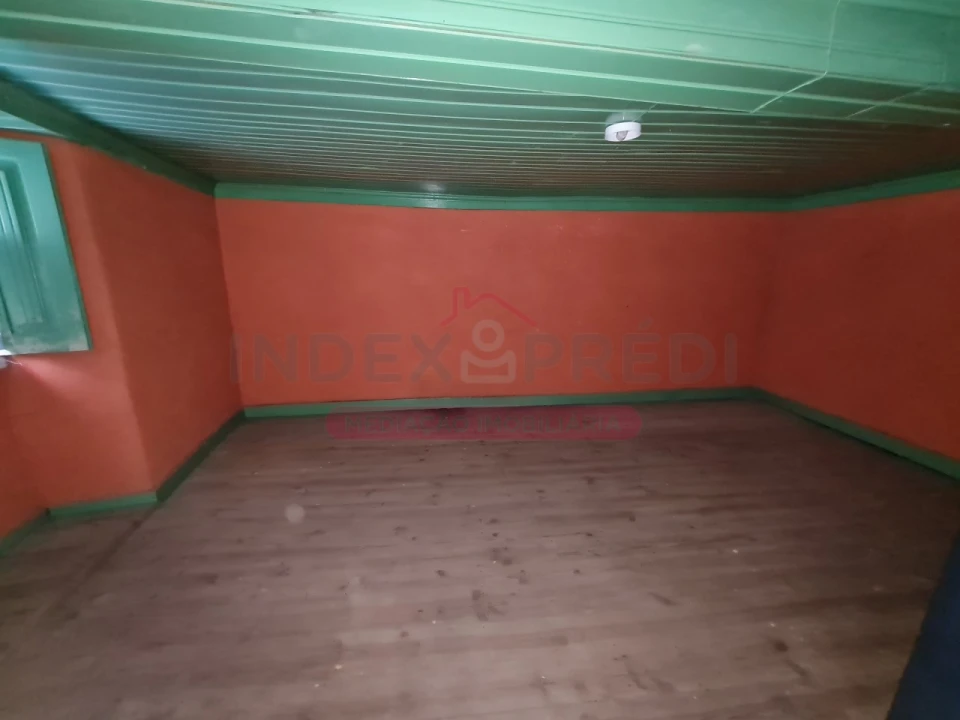 Moradia T1 para Venda em Pampilhosa da Serra Foto 4