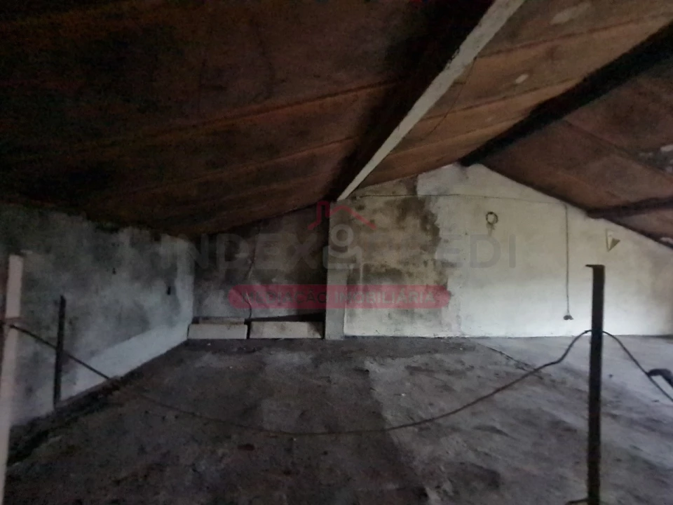 Moradia T2 para Venda em Arganil Foto 17