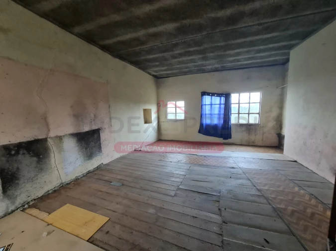 Moradia T2 para Venda em Arganil Foto 5