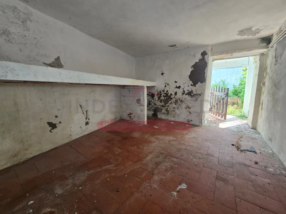 Moradia T5 para Venda em Abrunheira, Verride e Vila Nova da Barca Foto 17