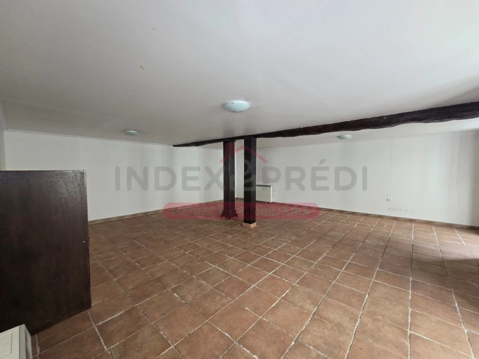 Moradia T5 para Venda em Abrunheira, Verride e Vila Nova da Barca Foto 51