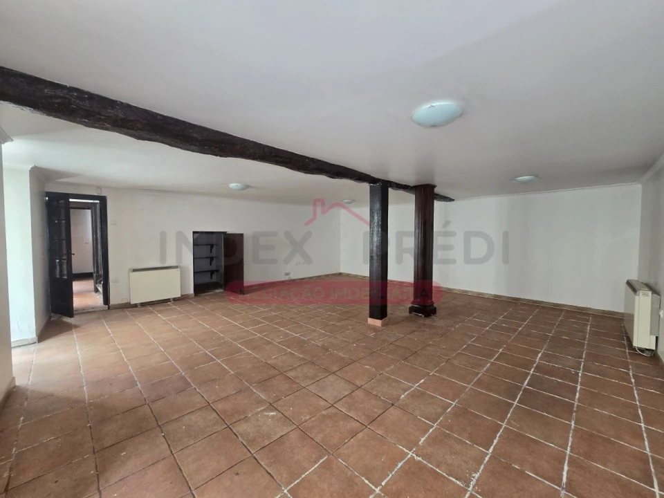 Moradia T5 para Venda em Abrunheira, Verride e Vila Nova da Barca Foto 52