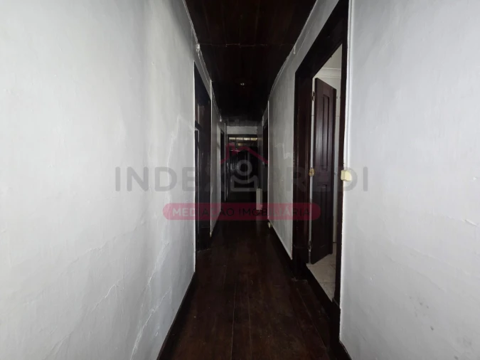 Moradia T5 para Venda em Abrunheira, Verride e Vila Nova da Barca Foto 37