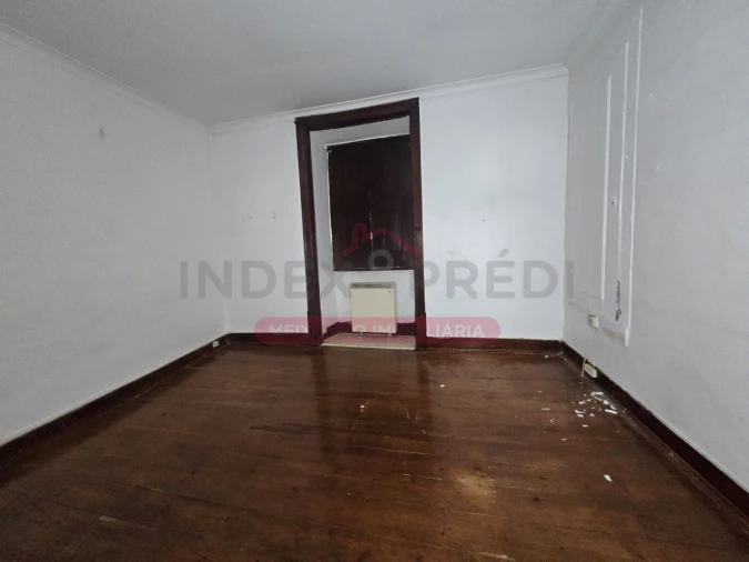 Moradia T5 para Venda em Abrunheira, Verride e Vila Nova da Barca Foto 44