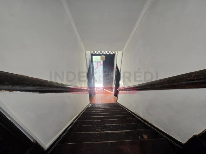 Moradia T5 para Venda em Abrunheira, Verride e Vila Nova da Barca Foto 46