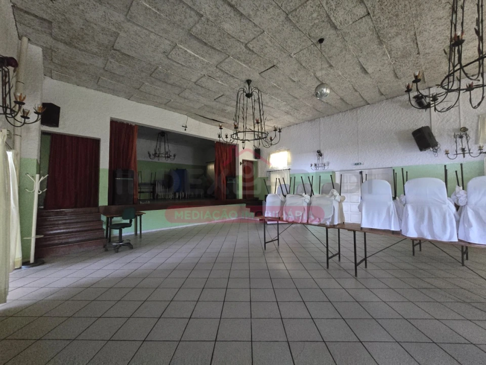 Negócio para Venda em Travassô e Óis da Ribeira Foto 10