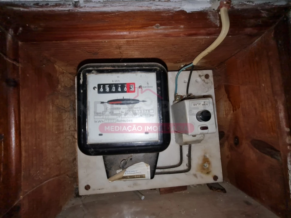 Moradia T4 para Venda em Escalhão Foto 8