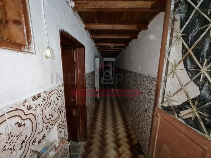 Moradia T4 para Venda em Escalhão