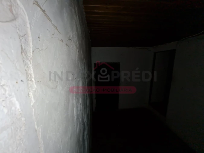 Moradia T4 para Venda em Escalhão Foto 16