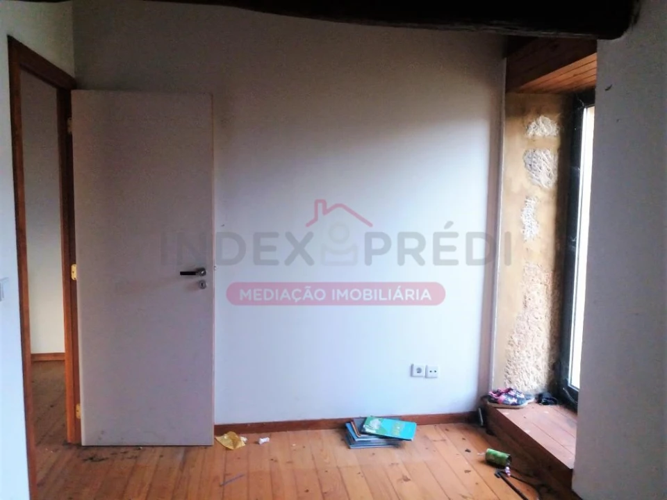 Moradia T3 para Venda em Canelas e Espiunca Foto 7