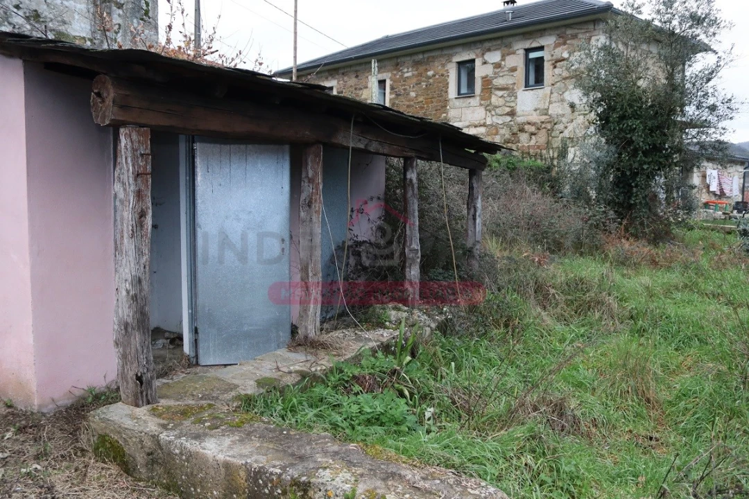 Moradia T3 para Venda em Canelas e Espiunca Foto 16