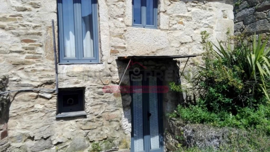 Moradia T3 para Venda em Canelas e Espiunca Foto 6