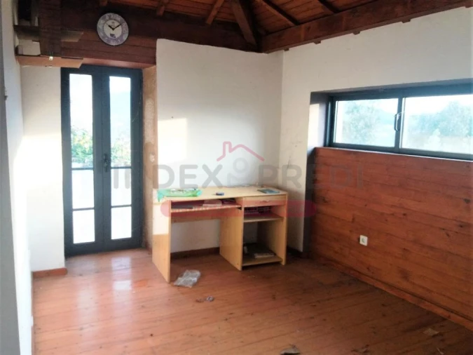 Moradia T3 para Venda em Canelas e Espiunca Foto 8