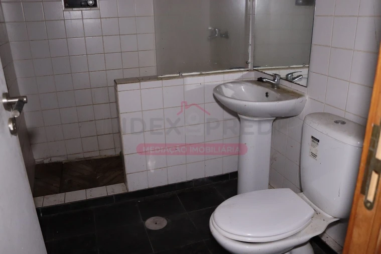 Moradia T3 para Venda em Canelas e Espiunca Foto 22