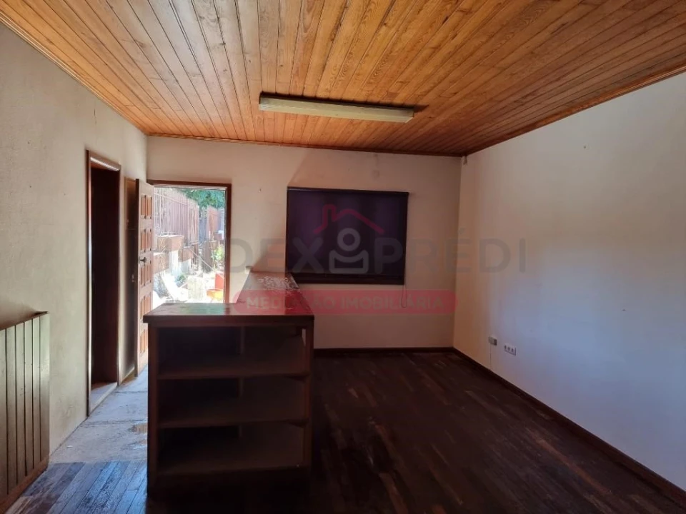 Armazém para Venda em Vilarinho do Bairro Foto 3