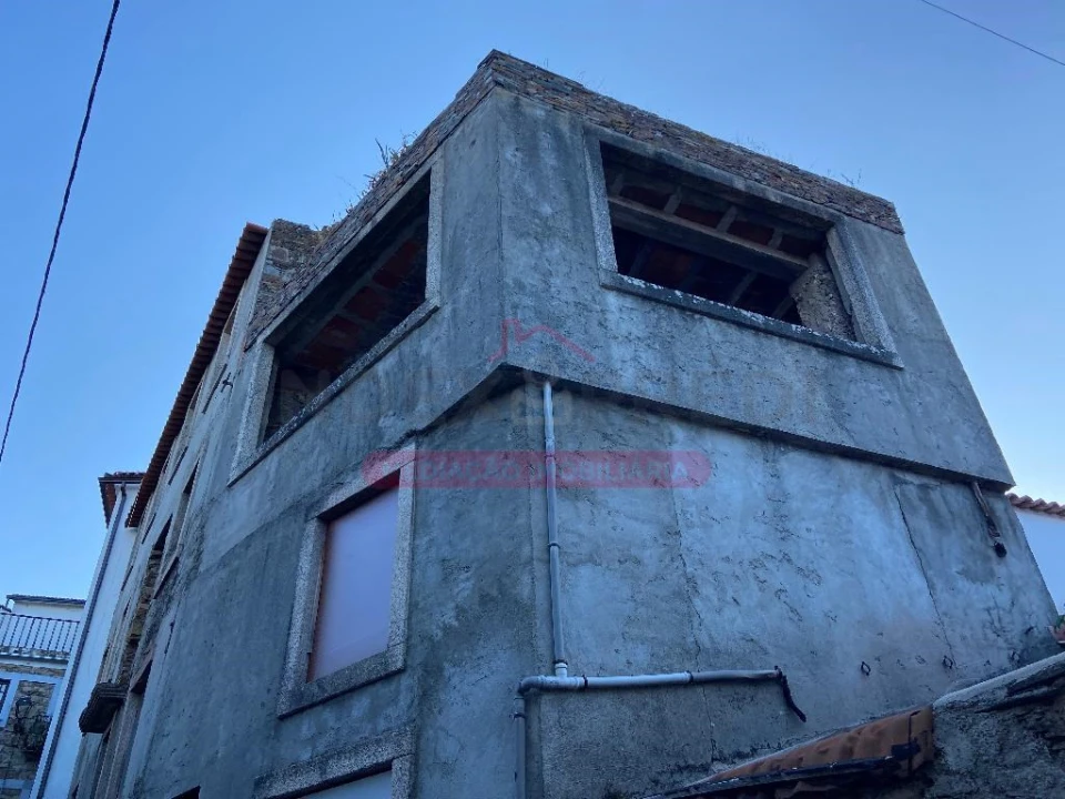 Moradia T5 para Venda em Fajão-Vidual Foto 15