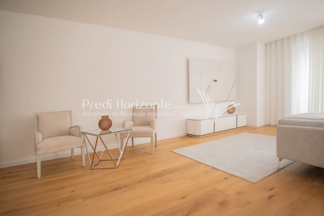 Apartamento T5 para Venda em Funchal (Se) Foto 11