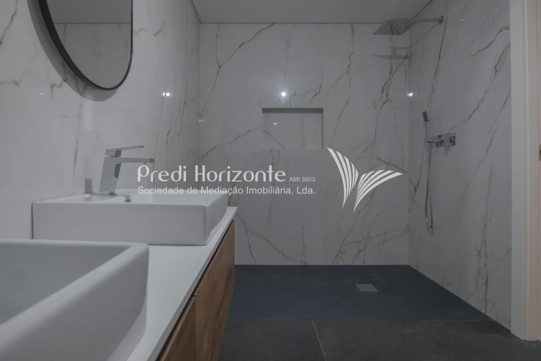 Apartamento T5 para Venda em Funchal (Se) Foto 46