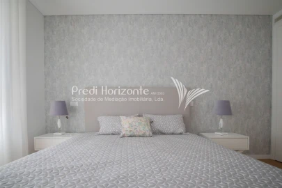 Apartamento T5 para Venda em Funchal (Se)