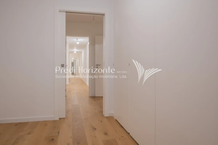 Apartamento T5 para Venda em Funchal (Se) Foto 45
