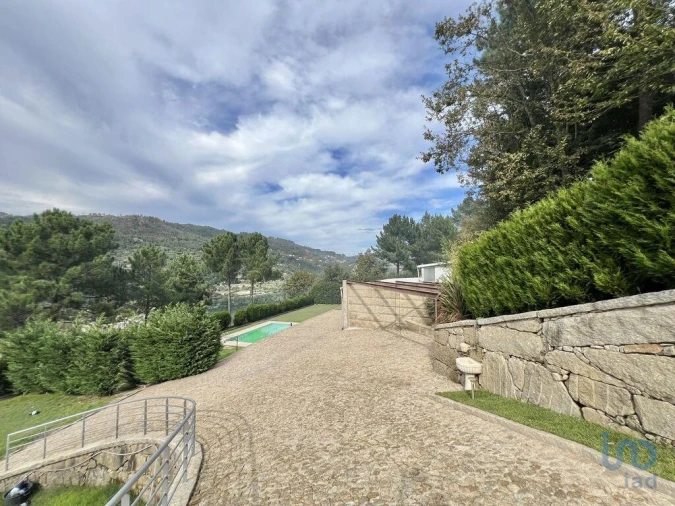 Moradia T7 para Venda em São Cristovão de Nogueira Foto 10