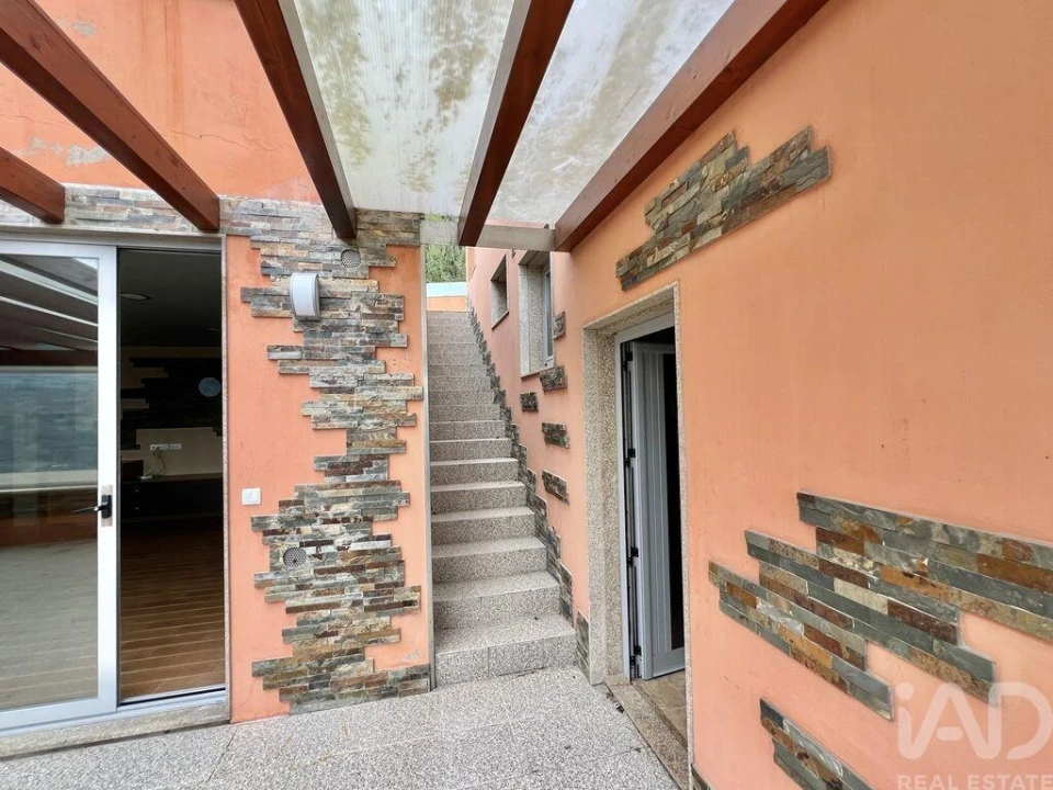 Moradia T7 para Venda em São Cristovão de Nogueira Foto 19