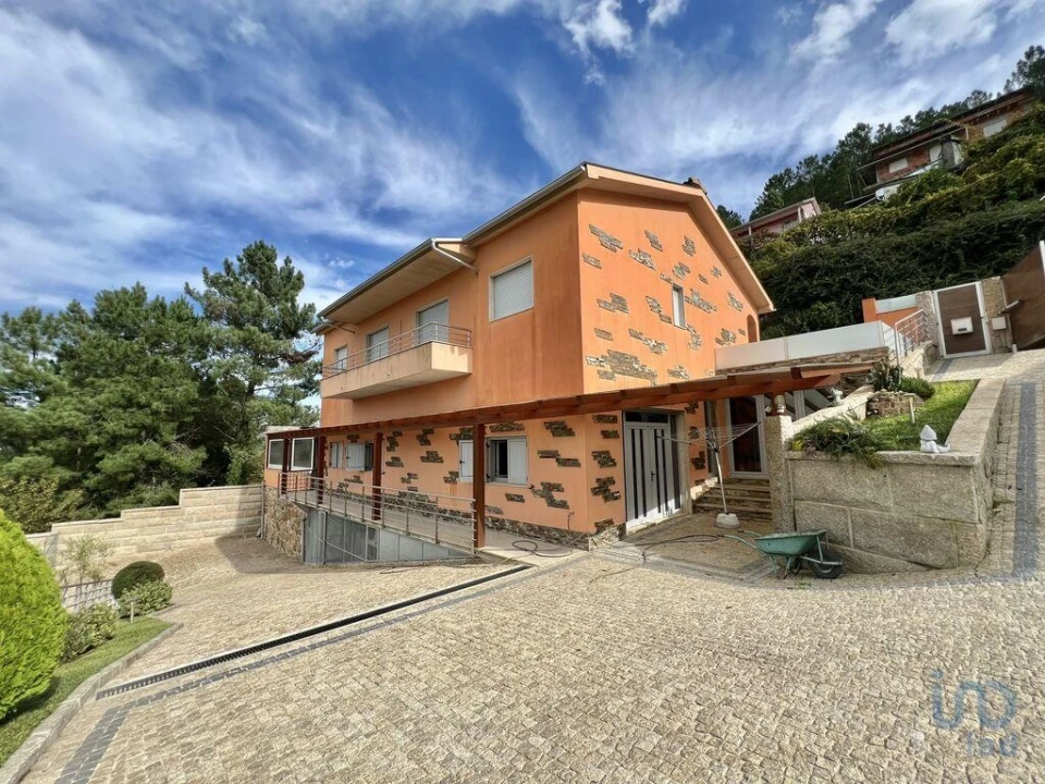 Moradia T7 para Venda em São Cristovão de Nogueira Foto 7