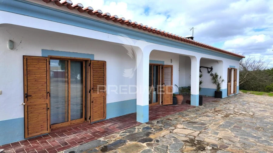 Quinta T4 para Venda em São Teotónio Foto 13