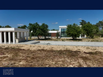 Quinta T6 para Venda em Azeitão (São Lourenço e São Simão)
