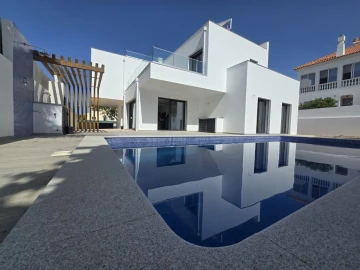Moradia T4 para Venda em Tavira (Santa Maria e Santiago)