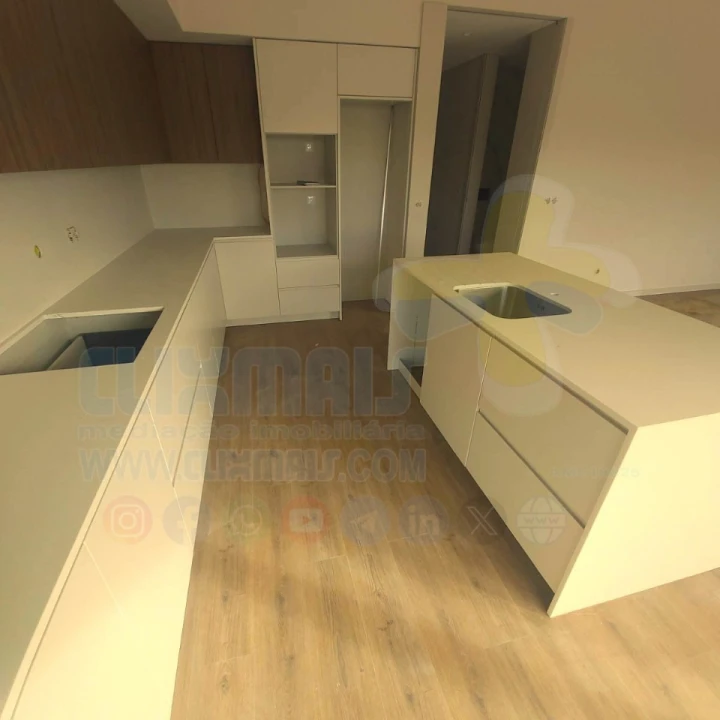 Apartamento T3 para Venda em São Vicente (Braga) Foto 4