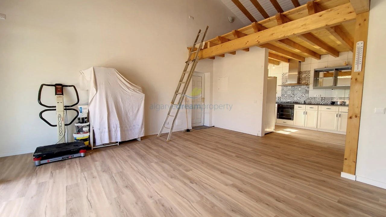 Moradia T5 para Venda em Ferreiras Foto 7