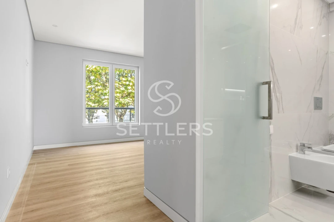 Apartamento T3 para Venda em Carcavelos e Parede Foto 12