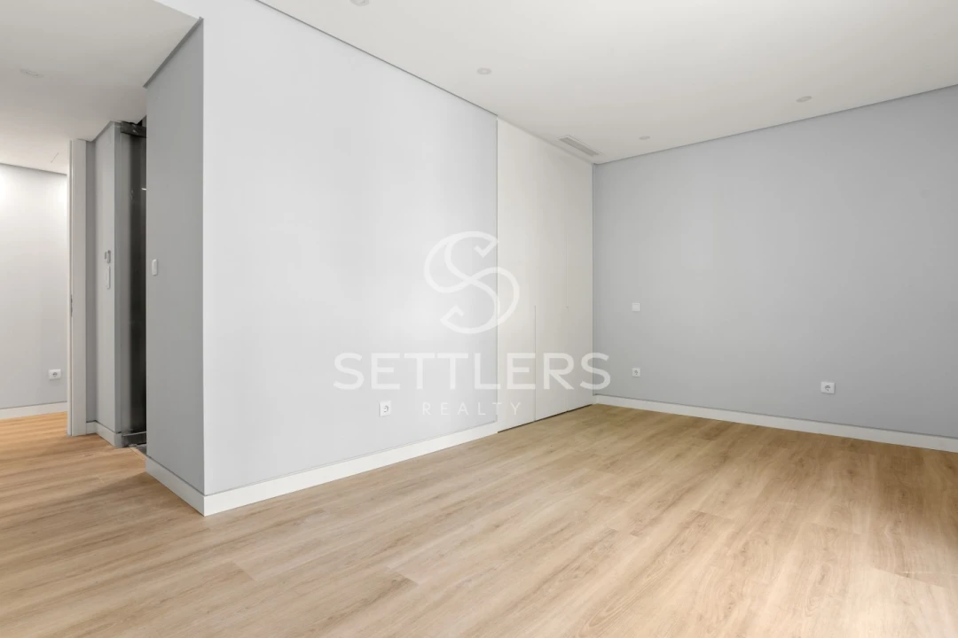 Apartamento T3 para Venda em Carcavelos e Parede Foto 21