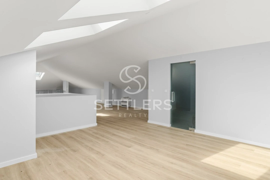 Apartamento T3 para Venda em Carcavelos e Parede Foto 24