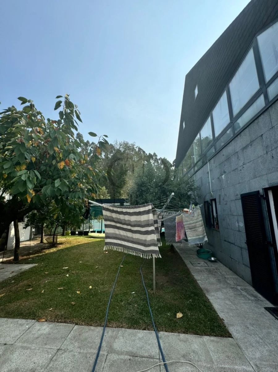 Moradia T6 para Venda em Aveleda Foto 51