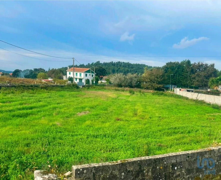 Terreno para Venda em Riba de Ancora Foto 2