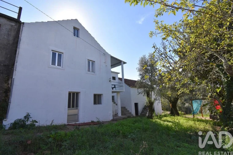 Moradia T3 para Venda em Cumeeira