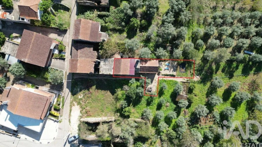 Moradia T3 para Venda em Cumeeira Foto 30